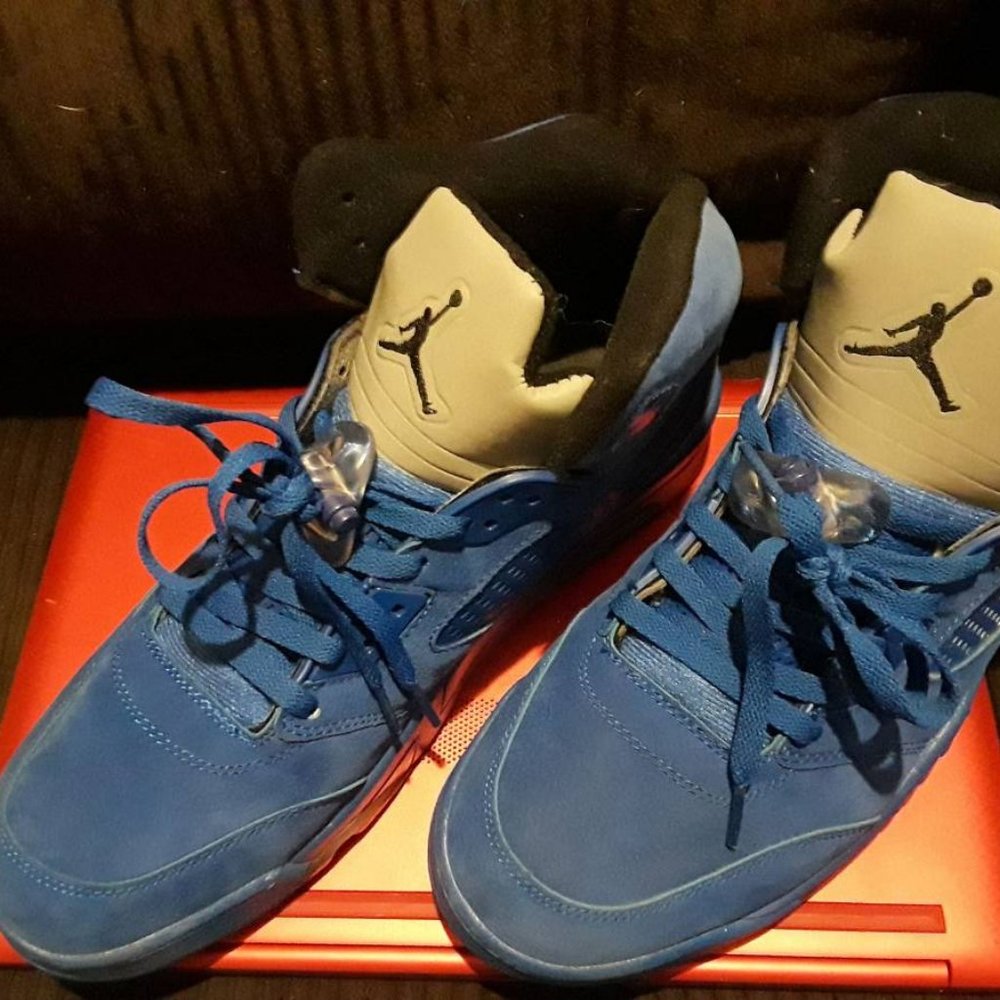 2017 Nike Air Jordan 5 Retro "Blue Suede" 136027-401 Men's Shoes Size 12 RARE
